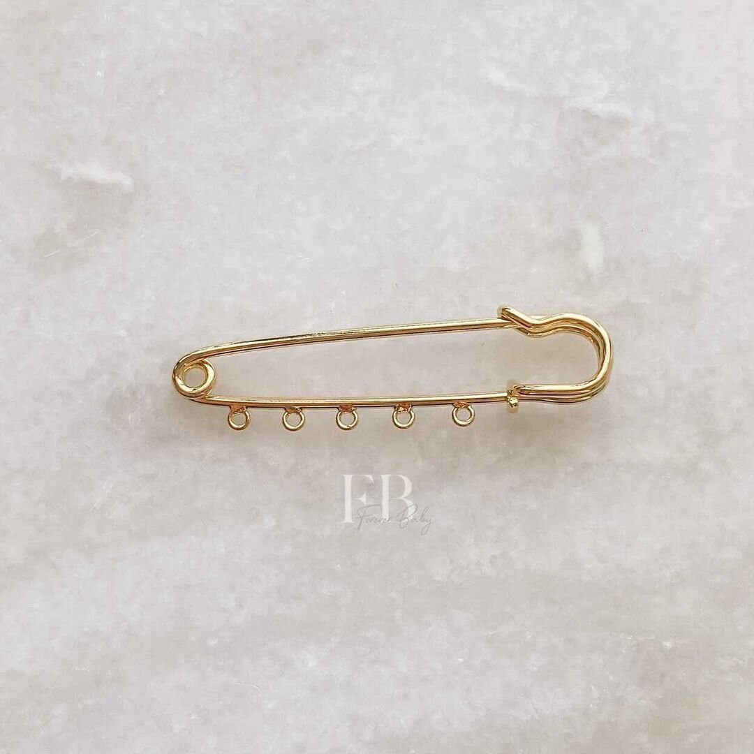 Gold Classic 5 Loop Pin