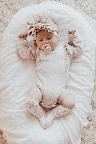 Delilah Oversized Top Knot