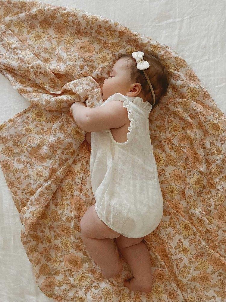 Neutral Bloom Swaddle 