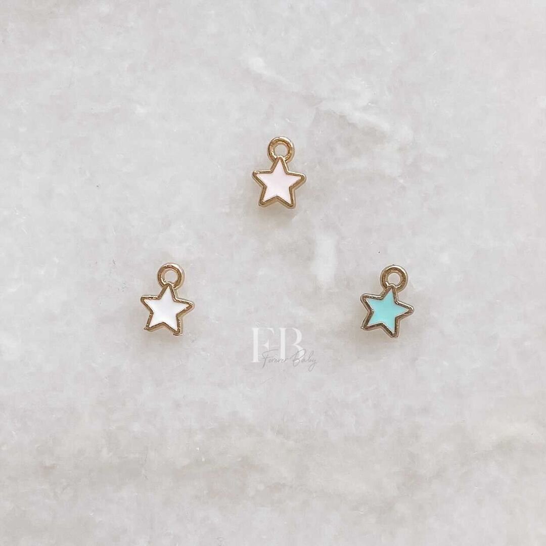 Gold Enamel Star Charm